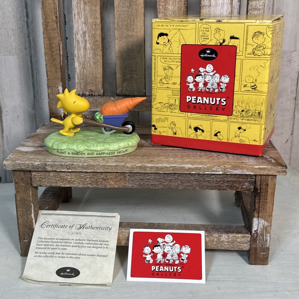 Hallmark Snoopy Peanuts Gallery Collection Woodstock Plant A Garden Figurine